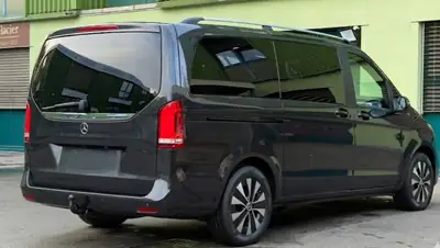 Mercedes-Benz V 250 — Monospace 7 places diesel, 109'000 km, sans sinistre — vista posteriore