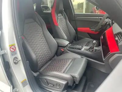 Audi RS Q3 2.5 TFSI Quattro — 400 ch, équipement RS complet, 22 000 km seulement — Miniature 8