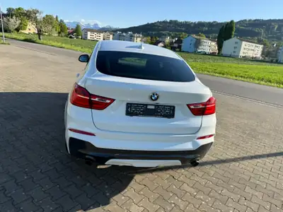 BMW X4 M 40i — SUV coupé sportif, 360 ch et équipement premium complet — détail