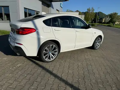BMW X4 M 40i — SUV coupé sportif, 360 ch et équipement premium complet — Miniature 7
