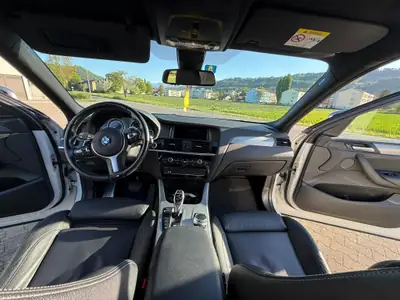 BMW X4 M 40i — SUV coupé sportif, 360 ch et équipement premium complet — Miniature 14