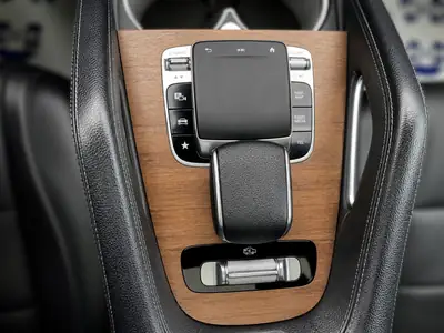 Mercedes-Benz GLS 450 AMG Line — SUV 7 places, motorisation hybride et équipements premium — Miniatur 17
