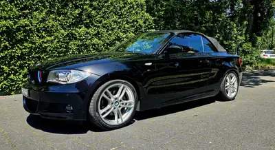 BMW 120i Cabriolet 2009 — Décapotable sportive, 170 ch et faible kilométrage — dettaglio