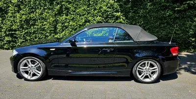 BMW 120i Cabriolet 2009 — Décapotable sportive, 170 ch et faible kilométrage — Miniatura 12