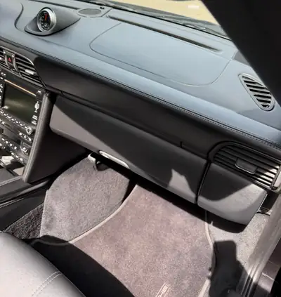 Porsche 911 Cabriolet 4S PDK — Roadster sportif d'exception, 113'930 km — Miniatur 17