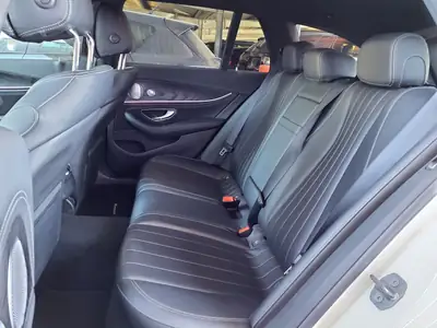 Mercedes-Benz E 220 d AMG Line — Break élégant, motorisation efficace et équipements premium — Innenraum