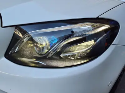 Mercedes-Benz E 220 d AMG Line — Break élégant, motorisation efficace et équipements premium — Miniatur 10