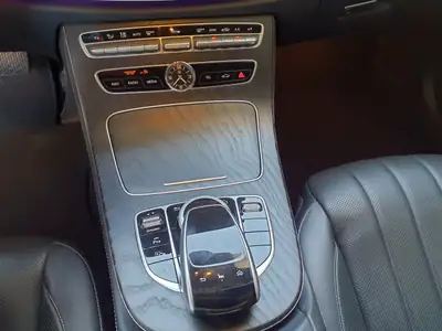 Mercedes-Benz E 220 d AMG Line — Break élégant, motorisation efficace et équipements premium — Miniatur 14