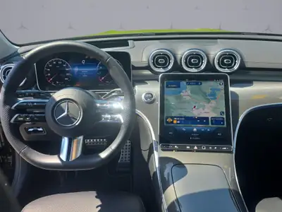 Mercedes-Benz C 200 AMG Line 4matic Kombi — Élégance et polyvalence hybride 2024 — Miniature 12