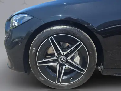 Mercedes-Benz C 200 AMG Line 4matic Kombi — Élégance et polyvalence hybride 2024 — Miniature 18