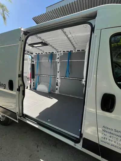 Fiat Ducato 79 kWh — Utilitaire électrique spacieux, kilométrage exceptionnel — Miniature 7