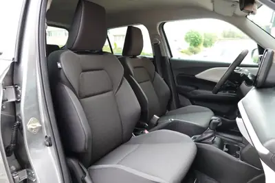 Suzuki Swift 1.2 Hybrid Compact+ — Citadine économe avec technologie hybride et équipements modernes — Miniature 26