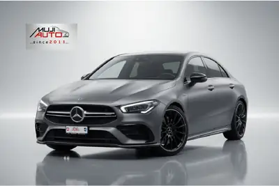 Mercedes-Benz CLA 35 AMG 4Matic — Performance sportive et élégance berline — Außenansicht