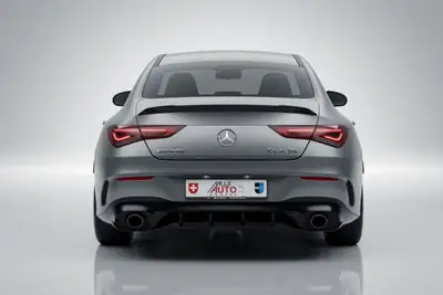 Mercedes-Benz CLA 35 AMG 4Matic — Performance sportive et élégance berline — Innenraum