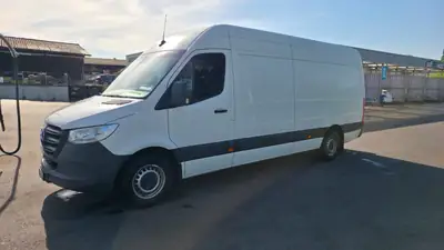 Mercedes-Benz Sprinter 314 CDI — Utilitaire fiable, 130 000 km, boîte automatique — tableau de bord