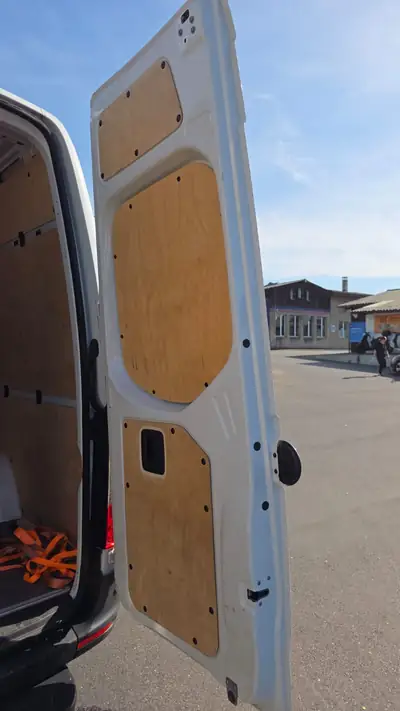 Mercedes-Benz Sprinter 314 CDI — Utilitaire fiable, 130 000 km, boîte automatique — Miniature 9