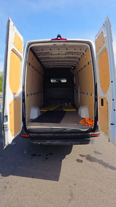 Mercedes-Benz Sprinter 314 CDI — Utilitaire fiable, 130 000 km, boîte automatique — Miniature 8