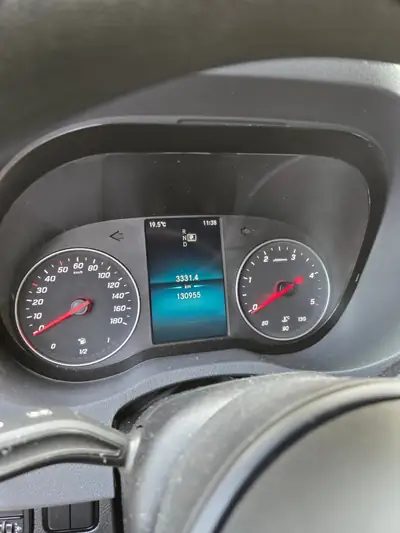 Mercedes-Benz Sprinter 314 CDI — Utilitaire fiable, 130 000 km, boîte automatique — Miniature 16