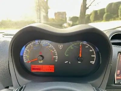 Tesla Roadster Sport 2012 — L'électrique décapotable culte, seulement 9 900 km — dettaglio