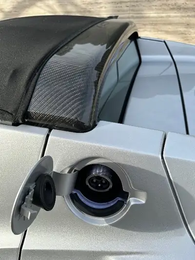 Tesla Roadster Sport 2012 — L'électrique décapotable culte, seulement 9 900 km — Miniatura 12