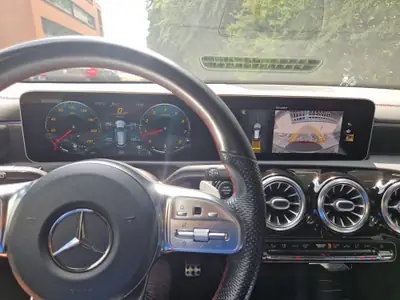 Mercedes-Benz CLA 250 AMG Line 4matic — Élégance sportive et polyvalence all-terrain — Thumbnail 14