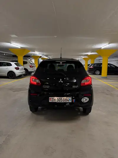 Mitsubishi Space Star 1.2 — Citadine compacte et économique, 119'000 km — Seitenansicht