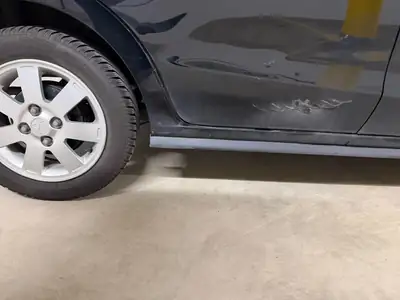 Mitsubishi Space Star 1.2 — Citadine compacte et économique, 119'000 km — Armaturenbrett