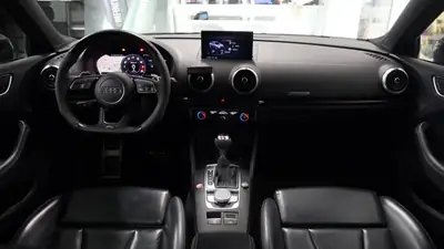 Audi RS3 Limousine 2.5 TFSI quattro — 400 ch, première main, impeccable — Thumbnail 10