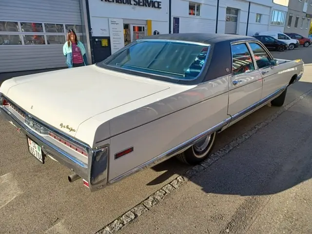 Chrysler New Yorker 1971 occasion St.Gallen — 3