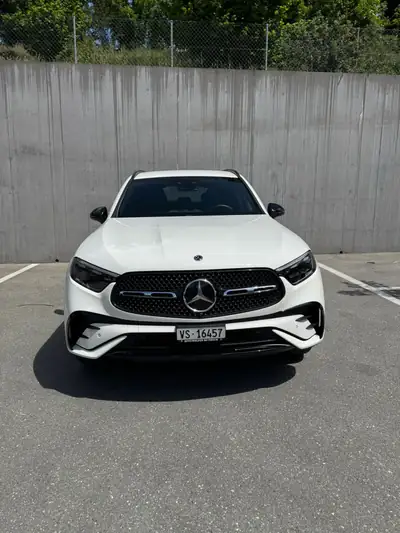 Mercedes-Benz GLC 300 e 4Matic — SUV hybride rechargeable, 11000 km seulement — Miniatura 7