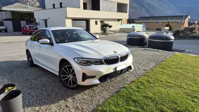 BMW 320d xDrive — Berline diesel performante, 98 000 km, entretien suivi — vue extérieure