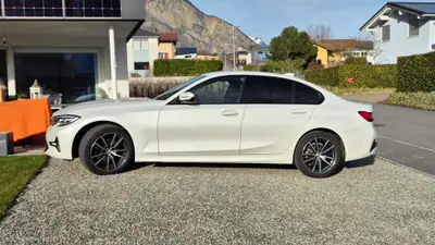 BMW 320d xDrive — Berline diesel performante, 98 000 km, entretien suivi — détail
