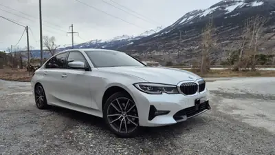 BMW 320d xDrive — Berline diesel performante, 98 000 km, entretien suivi — Miniature 10
