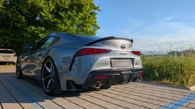 Toyota Supra 3.0 T Premium 2021 — Coupé sportif haute performance, 55'000 km — fianco