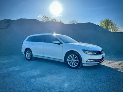 VW Passat 2.0 TDI 150 Highline DSG — Berline Familiale Efficiente, 110'000 km — interior