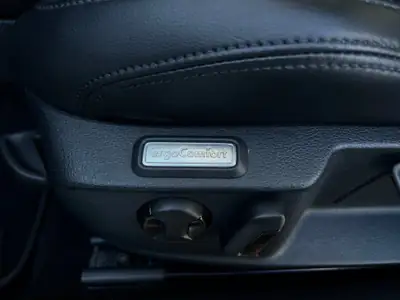 VW Passat 2.0 TDI 150 Highline DSG — Berline Familiale Efficiente, 110'000 km — Thumbnail 13