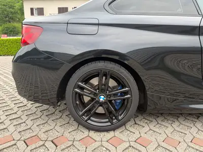 BMW M240 Coupé — 340 ch de performance pure, noir métallisé, 65'000 km — Miniatura 9