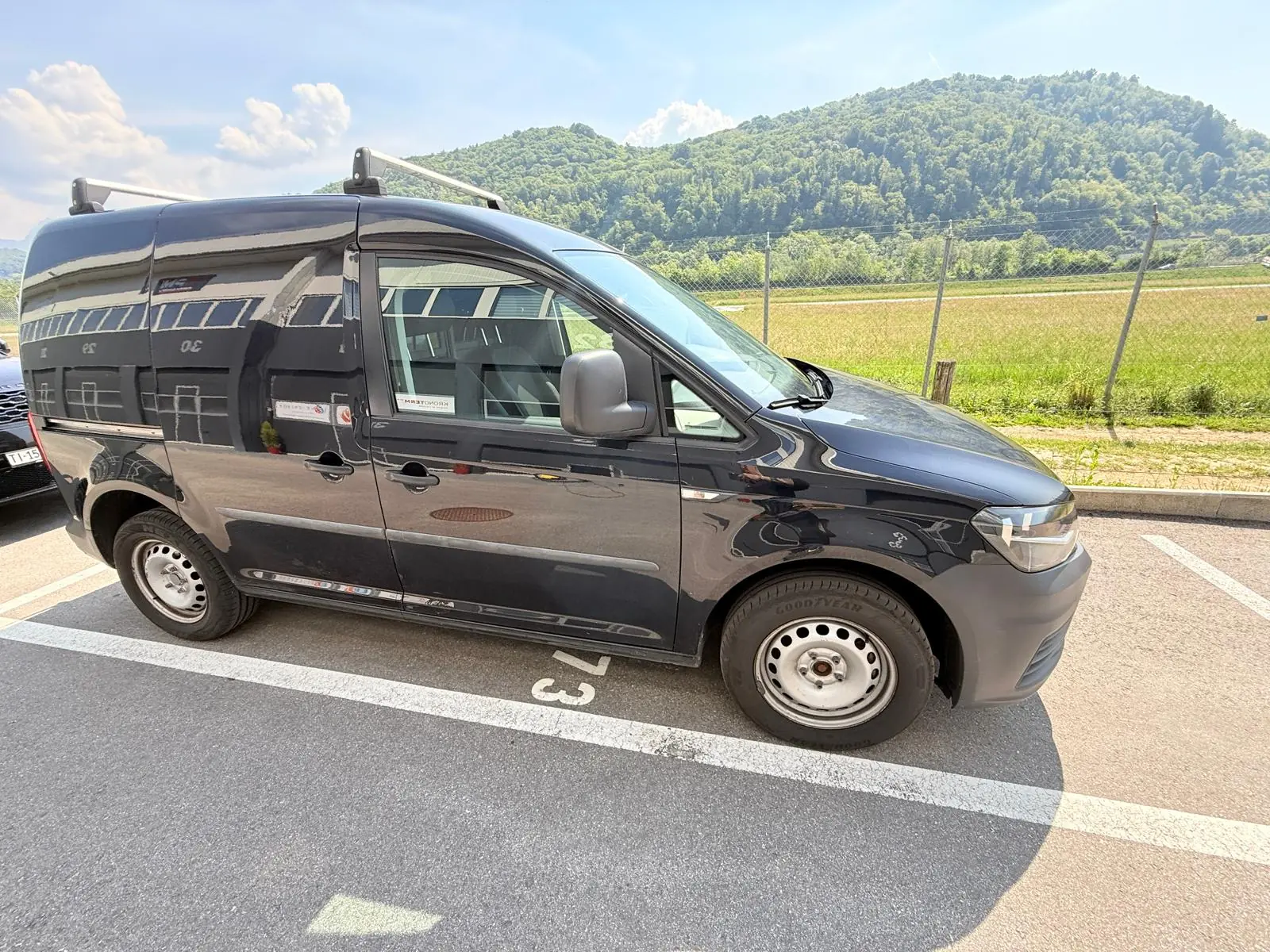 VW Caddy 1.2 TSI BlueMotion — Utilitaire compact fiable, sans accident