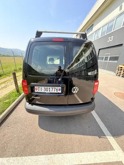 VW Caddy 1.2 TSI BlueMotion — Utilitaire compact fiable, sans accident — Detail