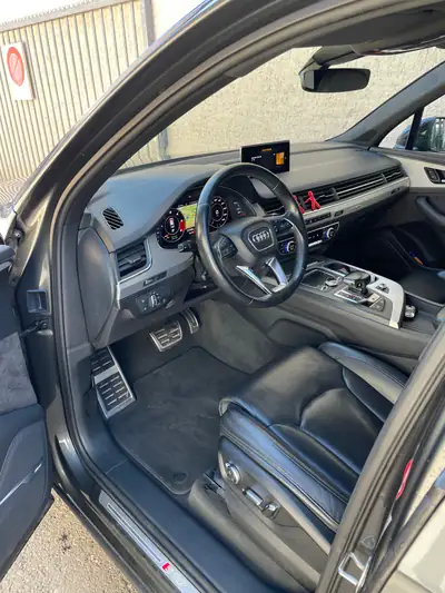 Audi SQ7 4.0 TDI quattro — SUV premium 435 ch, entretien récent, pneumatiques neufs — Miniature 10