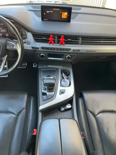 Audi SQ7 4.0 TDI quattro — SUV premium 435 ch, entretien récent, pneumatiques neufs — Miniature 12