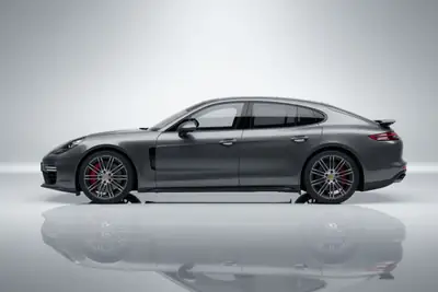 Porsche Panamera GTS 4.8 PDK — Berline sportive à motorisation atmosphérique, entretien certifié — Seitenansicht