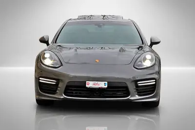 Porsche Panamera GTS 4.8 PDK — Berline sportive à motorisation atmosphérique, entretien certifié — Miniatur 8