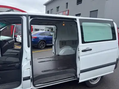 Mercedes-Benz Vito 113 CDI Mixto — Utilitaire polyvalent, boîte auto, sans sinistre — Thumbnail 9