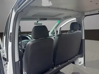 Mercedes-Benz Vito 113 CDI Mixto — Utilitaire polyvalent, boîte auto, sans sinistre — Thumbnail 11