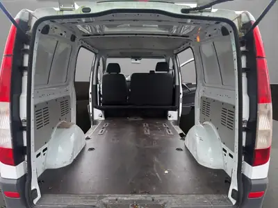 Mercedes-Benz Vito 113 CDI Mixto — Utilitaire polyvalent, boîte auto, sans sinistre — Thumbnail 14