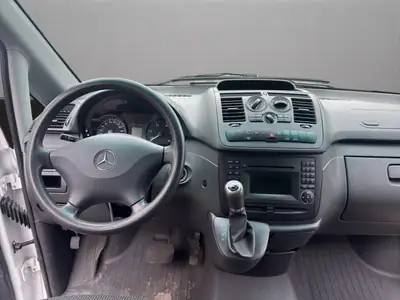 Mercedes-Benz Vito 113 CDI Mixto — Utilitaire polyvalent, boîte auto, sans sinistre — Thumbnail 16