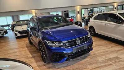 VW Tiguan 2.0 TSI R 4Motion — SUV sportif 319 ch, 51% moins cher qu'au neuf — Armaturenbrett