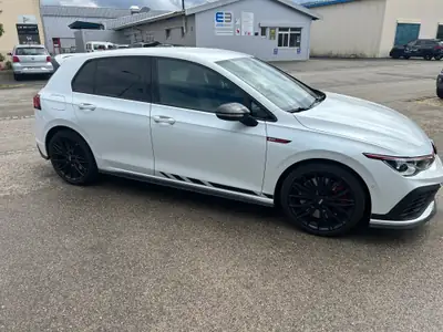 VW Golf 2.0 TSI GTI Clubsport — 301 ch, DSG et équipements premium — dettaglio