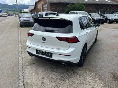 VW Golf 2.0 TSI GTI Clubsport — 301 ch, DSG et équipements premium — interni